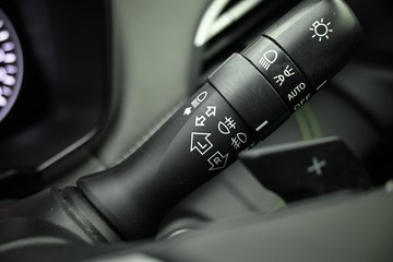 https://dvg-vehicle-assets.s3.amazonaws.com/C4879/22aou7ruvoq3ttis5xpsyil45.jpg