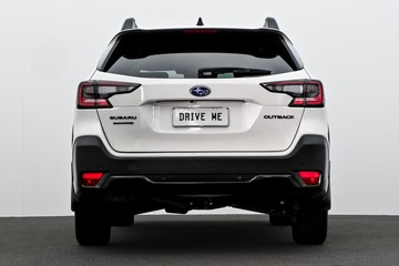 https://dvg-vehicle-assets.s3.amazonaws.com/C4879/9gin7haxf34sqewn6e2bmc4tg.jpg