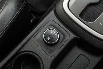 https://dvg-vehicle-assets.s3.amazonaws.com/C4881/v4q3gebqdrond2zmnnugpnl8.jpg
