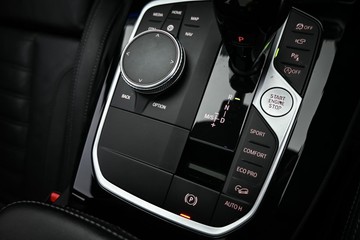 https://dvg-vehicle-assets.s3.amazonaws.com/C4895/8qma1cwq2jwfonjp2ho2rzz5g.jpg