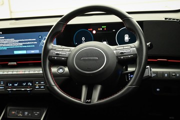 https://dvg-vehicle-assets.s3.amazonaws.com/C4896/7eon42uxt14u9jboilvi37jwe.jpg