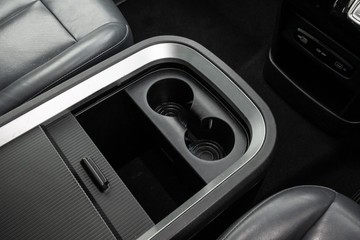 https://dvg-vehicle-assets.s3.amazonaws.com/C4897/5co9cagr9x0mportoohfyqrgb.jpg