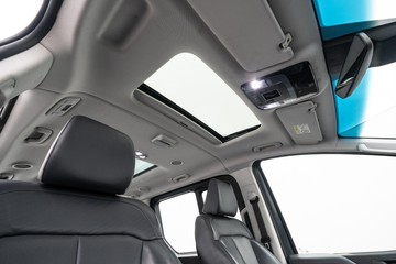 https://dvg-vehicle-assets.s3.amazonaws.com/C4897/ap6od2fv3onxk9qxk75l77qe.jpg