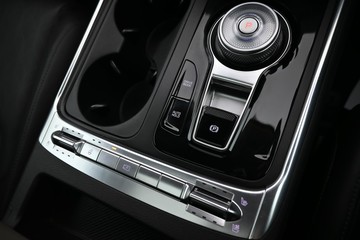 https://dvg-vehicle-assets.s3.amazonaws.com/C4899/4amhqdbh8bvmp1juhmiej8sas.jpg