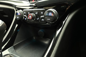 https://dvg-vehicle-assets.s3.amazonaws.com/C4912/d6y936385eyk967buizrwi3ek.jpg