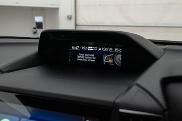 https://dvg-vehicle-assets.s3.amazonaws.com/C4918/7oascbvxuuw93a3jnxibcqf7s.jpg