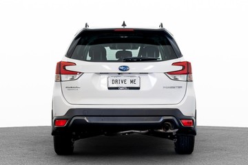 https://dvg-vehicle-assets.s3.amazonaws.com/C4918/d18vawh1pcohr4djlmh856qud.jpg