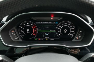 https://dvg-vehicle-assets.s3.amazonaws.com/C4930/d63vcb04frc9f9fakca3vrdxp.jpg