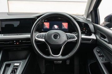 https://dvg-vehicle-assets.s3.amazonaws.com/C4931/4brd8bjrdqvikjbmzsl41r1mu.jpg