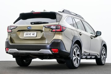 https://dvg-vehicle-assets.s3.amazonaws.com/C4935/8jec61jp99i6oyw234yo9ai9k.jpg