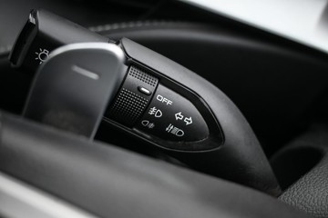 https://dvg-vehicle-assets.s3.amazonaws.com/C4947/807q44l56892slval6dyw7ca0.jpg