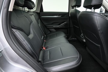 https://dvg-vehicle-assets.s3.amazonaws.com/C4947/dcijnhcrj96zef7pmmy5ry891.jpg