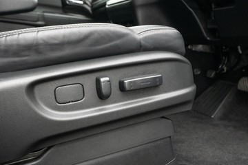 https://dvg-vehicle-assets.s3.amazonaws.com/C4957/7e7lyzrxrzcb87chaz83c3vn0.jpg