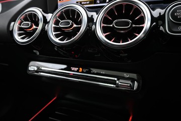https://dvg-vehicle-assets.s3.amazonaws.com/C4967/1vyq01idso6mrowig8bt8i95p.jpg