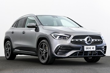 https://dvg-vehicle-assets.s3.amazonaws.com/C4967/5vgchdmmneksxv6vs814c5h9y.jpg