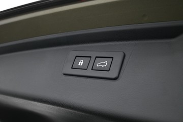 https://dvg-vehicle-assets.s3.amazonaws.com/C4968/74quwcd0qqchdsw2d9nkdvycp.jpg