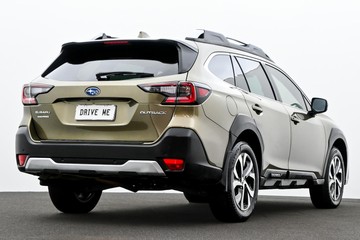 https://dvg-vehicle-assets.s3.amazonaws.com/C4968/8k5t84g2nyxdpjoaidawr5crr.jpg