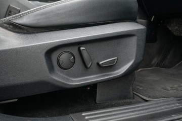 https://dvg-vehicle-assets.s3.amazonaws.com/C4970/9p98pfhan4f8xbugqsbjmtdx8.jpg