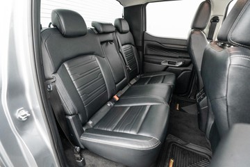 https://dvg-vehicle-assets.s3.amazonaws.com/C4970/d649idrf1xmx39gkqw1cvsktl.jpg
