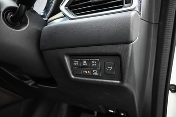 https://dvg-vehicle-assets.s3.amazonaws.com/C4973/7xxaci5pp1nbft6wht0oqlzrb.jpg