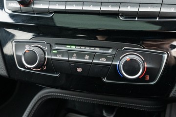 https://dvg-vehicle-assets.s3.amazonaws.com/C4975/2y7izgo3u1kbo9zu38l4wevo0.jpg
