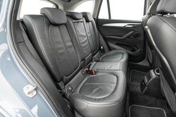 https://dvg-vehicle-assets.s3.amazonaws.com/C4975/3cqfcc10v5lhxgkomt8brckn4.jpg