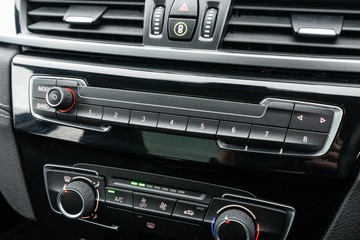 https://dvg-vehicle-assets.s3.amazonaws.com/C4975/8k227px3oc52cvyl5vqv665c1.jpg