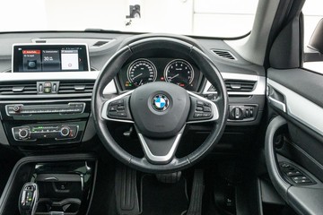 https://dvg-vehicle-assets.s3.amazonaws.com/C4975/brcjp01923s6qb0wkl304m51r.jpg