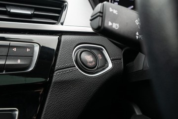 https://dvg-vehicle-assets.s3.amazonaws.com/C4975/df8t2y15z78eq3lc8vbev7lgx.jpg
