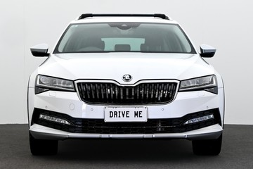 https://dvg-vehicle-assets.s3.amazonaws.com/C4976/4a7s31gnv6fic2u0qyqgc7np4.jpg