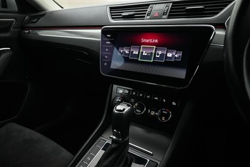 https://dvg-vehicle-assets.s3.amazonaws.com/C4976/e4l5o7es7r8zx0i47c1suteuz.jpg