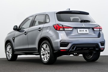 https://dvg-vehicle-assets.s3.amazonaws.com/C4988/cuxyb8m1nwc7y0jgzvmt5kuyq.jpg