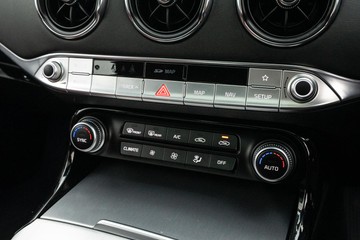 https://dvg-vehicle-assets.s3.amazonaws.com/C4992/3xla7ocvltyzbxqw64f9b5kcj.jpg