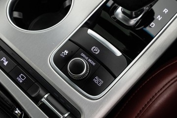 https://dvg-vehicle-assets.s3.amazonaws.com/C4992/7x7fb6s1afdnlu6bzt0m7b3ue.jpg