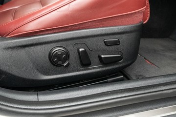 https://dvg-vehicle-assets.s3.amazonaws.com/C4992/b3wj81ymd0dwfa6uf2tkrydiv.jpg