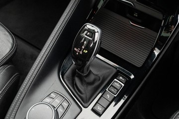 https://dvg-vehicle-assets.s3.amazonaws.com/C4996/d26xb35s5l7tniq7lvhb4lbtk.jpg