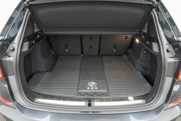 https://dvg-vehicle-assets.s3.amazonaws.com/C4996/so3ip9xm9pq0e9sprbc3e878.jpg