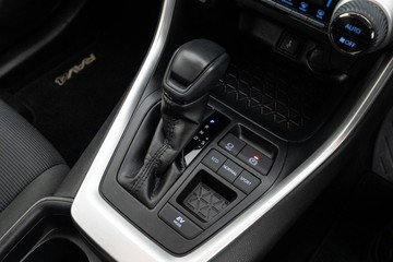 https://dvg-vehicle-assets.s3.amazonaws.com/C5000/6xjk8eifmf78lm7kpv21lxpdn.jpg