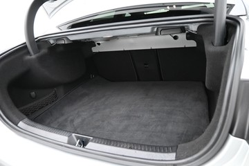 https://dvg-vehicle-assets.s3.amazonaws.com/C5003/1khb5r6xx7kcld926lnt9i4f6.jpg