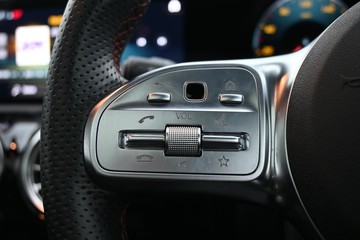 https://dvg-vehicle-assets.s3.amazonaws.com/C5003/9zo0xplf5e1y7g3mkuoyka5w4.jpg