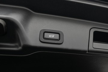 https://dvg-vehicle-assets.s3.amazonaws.com/C5005/9o0eaa7ajcrm9416m2vdz1g76.jpg