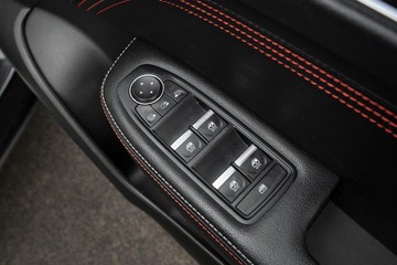 https://dvg-vehicle-assets.s3.amazonaws.com/C5014/8b0fbo5u8xgkugb51coegelxa.jpg