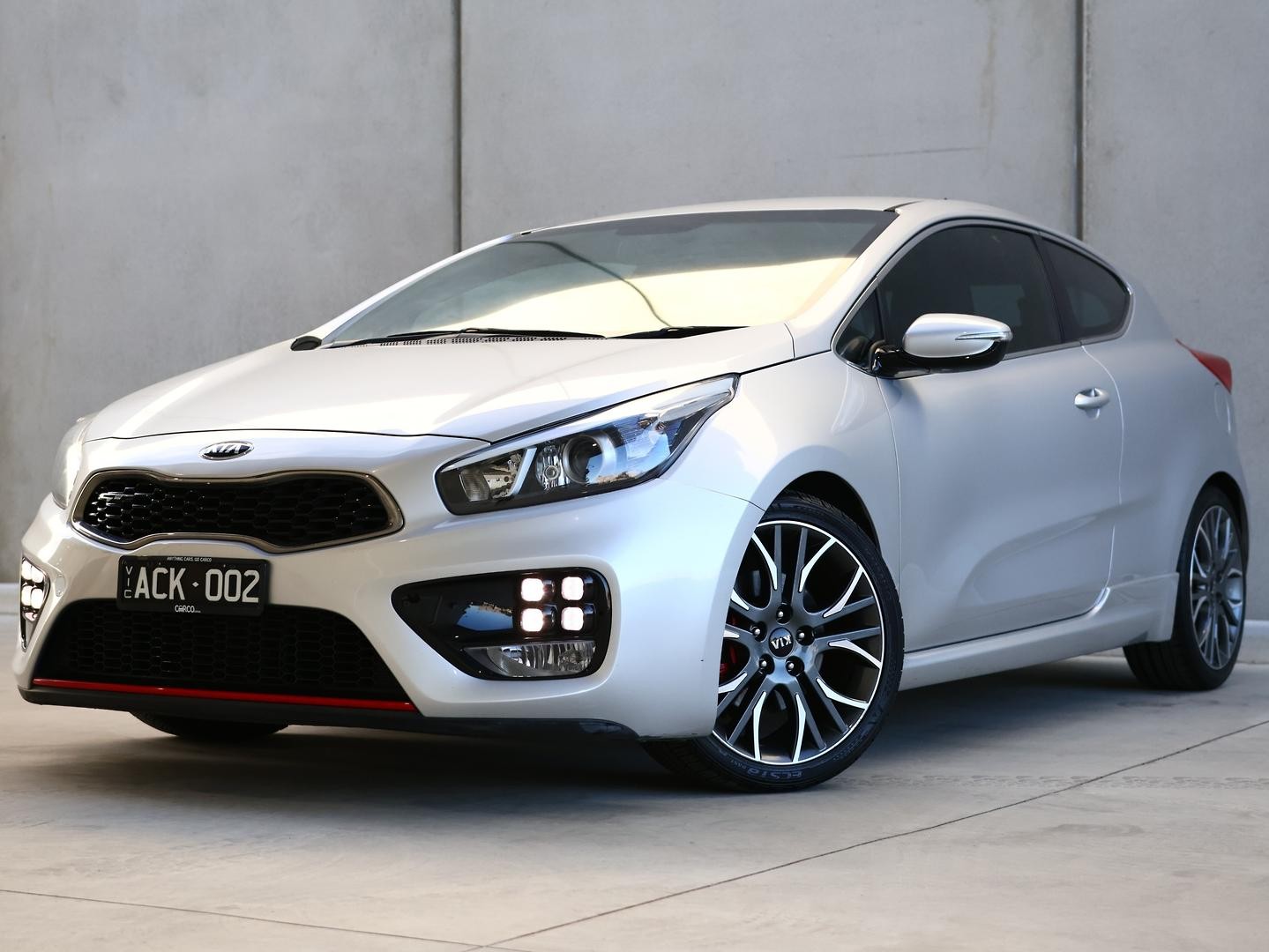 Kia Pro_cee'd image 3