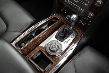 https://dvg-vehicle-assets.s3.amazonaws.com/C5024/2zna8g32ntu7j86a9hqrd4c6s.jpg