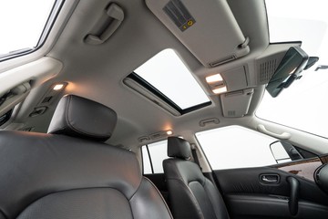 https://dvg-vehicle-assets.s3.amazonaws.com/C5024/77t9y6rjnpuy5m7ayyr9ui5bn.jpg