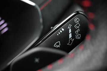 https://dvg-vehicle-assets.s3.amazonaws.com/C5027/axs0azq6zduw7m7h1orit5d1p.jpg