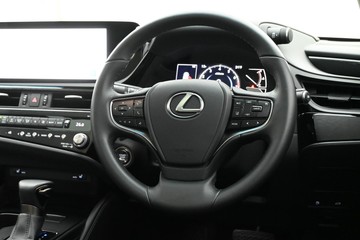 https://dvg-vehicle-assets.s3.amazonaws.com/C5040/6goompr56dvjvwbdoiavuqyve.jpg