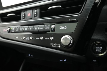 https://dvg-vehicle-assets.s3.amazonaws.com/C5040/6hbhnujm91smn43ll1kt5nsgz.jpg
