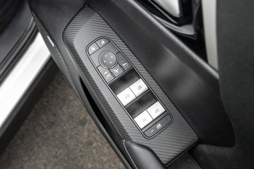 https://dvg-vehicle-assets.s3.amazonaws.com/C5042/8c40vrxkdxwlk8uqs54q7z7bb.jpg