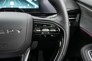 https://dvg-vehicle-assets.s3.amazonaws.com/C5046/9smx9kbn5l3w9xtfzrmxtiujd.jpg